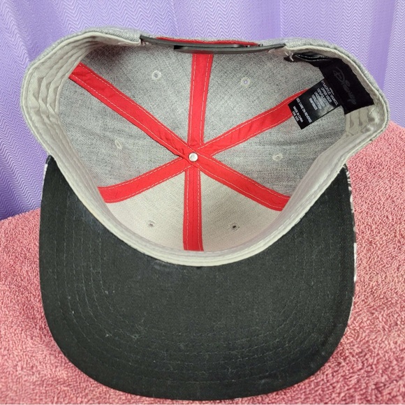 Disney Mickey Mouse SnapBack - Picture 4 of 4